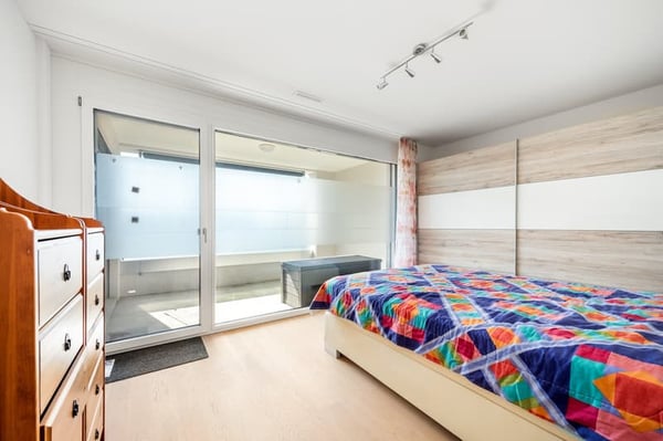 Helle 2.5-Zimmer-Wohnung mit Balkon in Opfikon – sofort verfügbar! 7