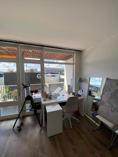 Charmant appartement de 1.5 pièces avec balcon à Genève 6