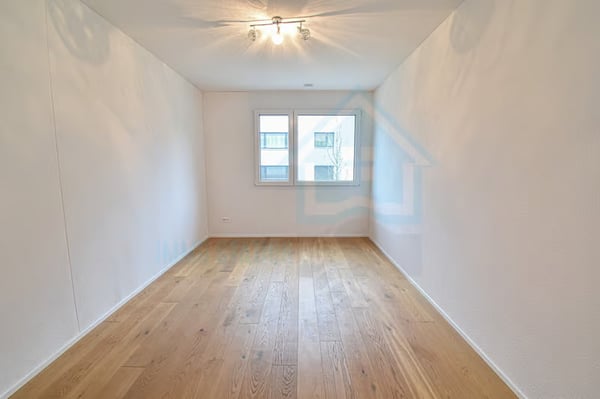 Helle 4.5-Zimmer-Wohnung mit Balkon und Garage in Zofingen 12