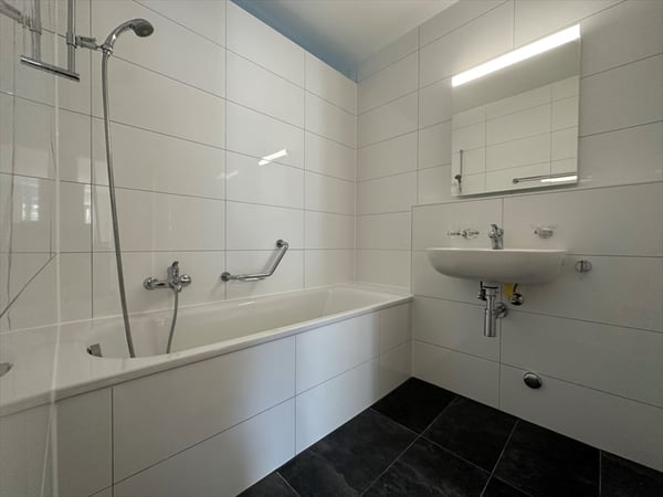 Spacieux appartement de 5 pièces avec balcon à Lausanne 6