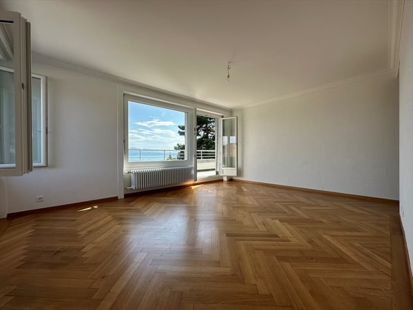 Spacieux appartement de 5 pièces avec balcon à Lausanne 7
