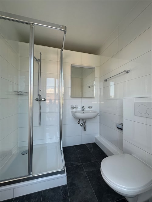 Spacieux appartement de 5 pièces avec balcon à Lausanne 8
