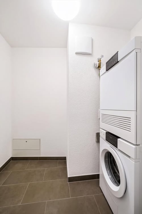 Charmante 2.5-Zimmer-Wohnung an der Steinenvorstadt in Basel 3