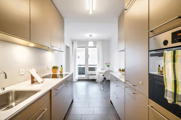 Charmante 2.5-Zimmer-Wohnung an der Steinenvorstadt in Basel 1