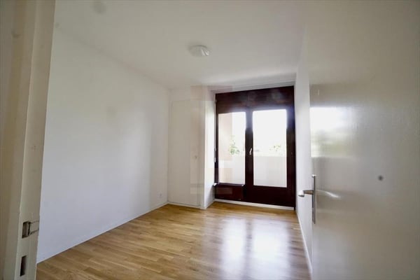 Appartement lumineux de 4 pièces à louer – Genève 1208 6