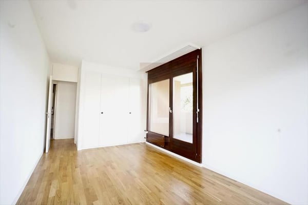 Appartement lumineux de 4 pièces à louer – Genève 1208 5