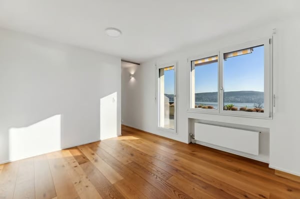 Sonnige 3.5-Zimmer-Wohnung mit Seesicht in Kilchberg 4