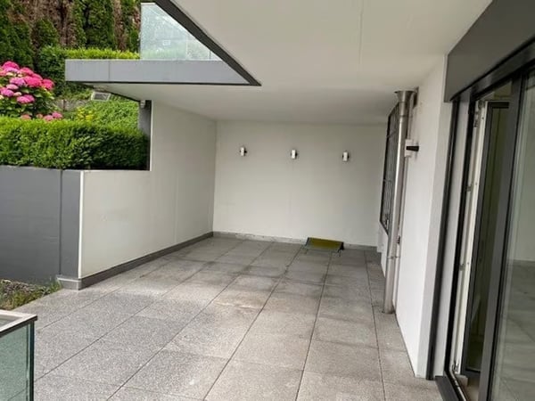 Helle 3.5-Zimmer-Wohnung mit Balkon und Aussicht in Thalwil 7