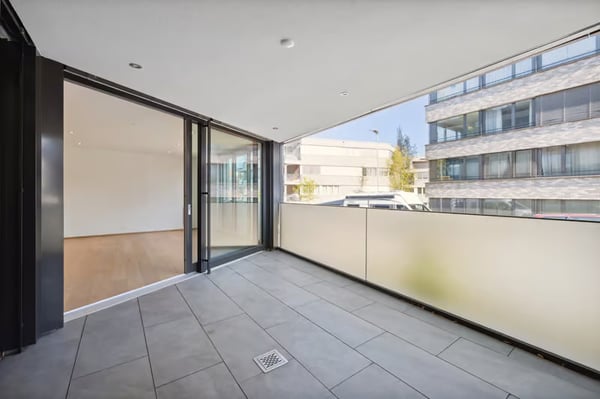 Geräumige 4.5-Zimmer-Wohnung mit Balkon und Garage in Binningen 8