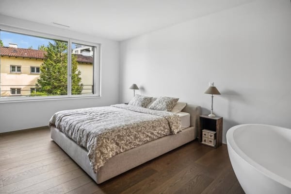Helle 4.5-Zimmer-Wohnung mit Balkon und Seeblicknähe in Kilchberg 9