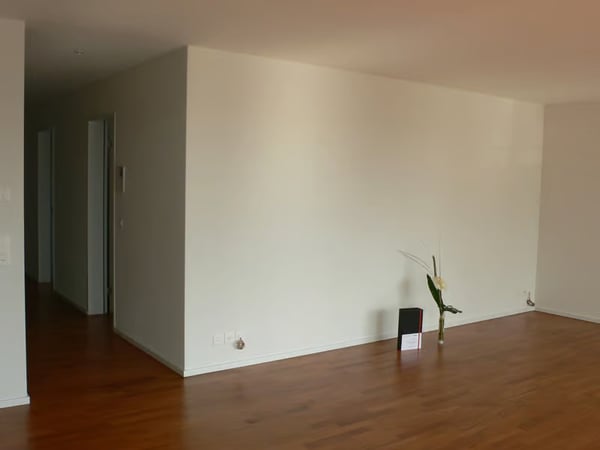 Helle 5-Zimmer-Wohnung mit Balkon in Dübendorf – ab sofort verfügbar 7