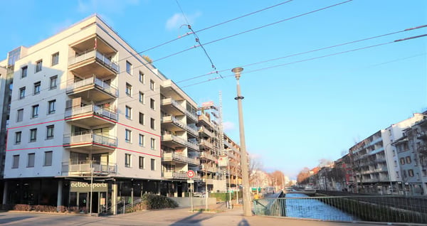 Geräumige 4.5-Zimmer-Wohnung mit Balkon in Biel – sofort verfügbar! 9