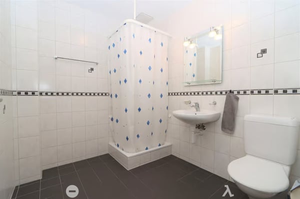 Geräumige 4.5-Zimmer-Wohnung mit Balkon in Biel – sofort verfügbar! 6