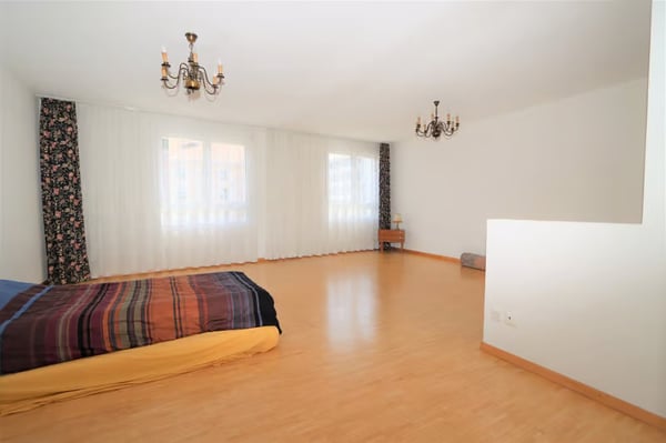 Geräumige 4.5-Zimmer-Wohnung mit Balkon in Biel – sofort verfügbar! 15