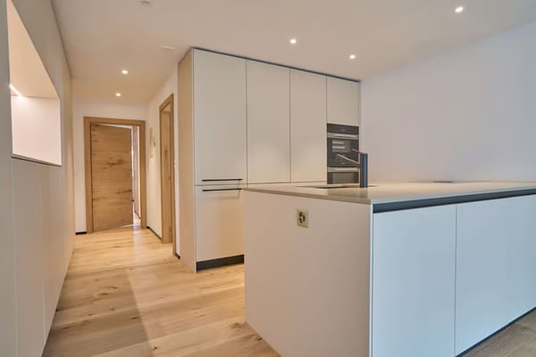 Helle 3.5-Zimmer-Wohnung mit Balkon und Garage in Davos 11