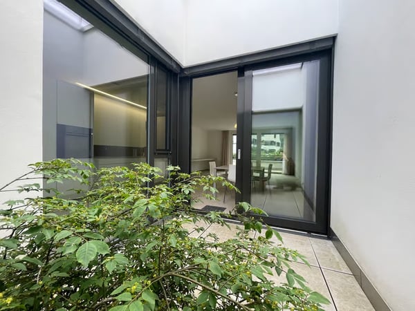 Bright 2.5-Room Apartment with Balcony in Münchenstein – Available Immediately 7