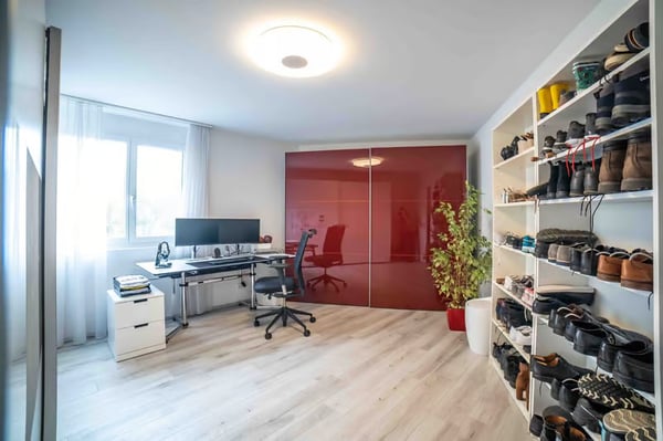 Helle 4.5-Zimmer-Wohnung mit Balkon und Garage in Bülach 13