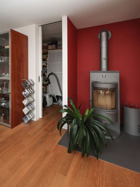 Moderne 3.5-Zimmer-Wohnung mit Balkon und Kamin an zentraler Lage in Bern 5