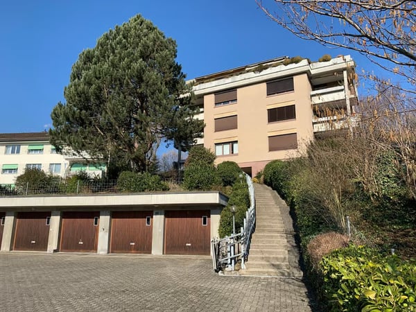 Grosszügige 5.5-Zimmer-Wohnung mit Balkon und herrlichem Ausblick in Bülach 8