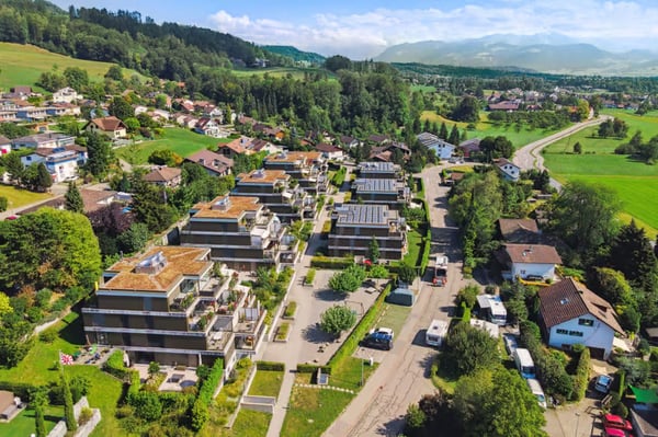 Helle 4.5-Zimmer-Wohnung mit Balkon und Garage in Hinwil – ab sofort verfügbar! 9