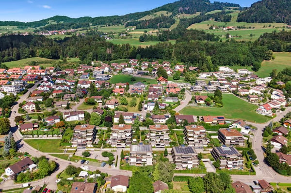 Helle 4.5-Zimmer-Wohnung mit Balkon und Garage in Hinwil – ab sofort verfügbar! 10