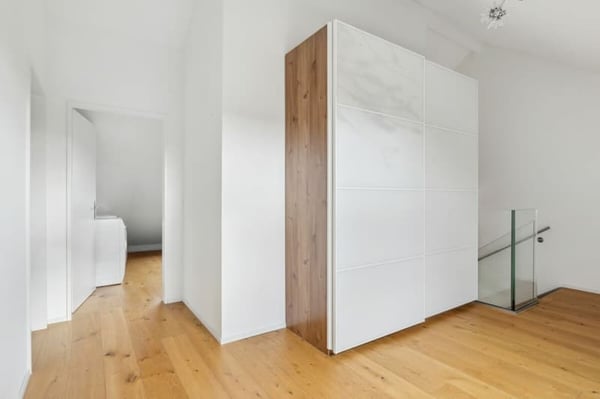 Geräumige 4.5-Zimmer-Wohnung mit Garage und Balkon in Dielsdorf 4