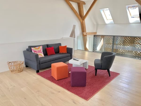 Moderne 2.5-Zimmer-Wohnung mit Balkon und Garage in Langenthal 3