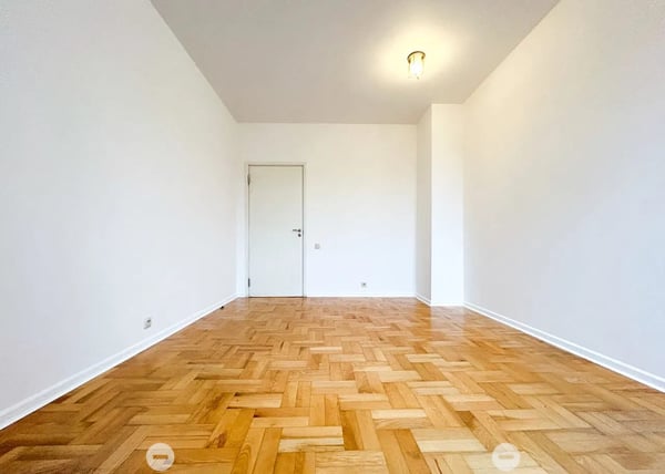 Geräumige 4.5-Zimmer-Wohnung mit Balkon in Interlaken – sofort verfügbar! 5