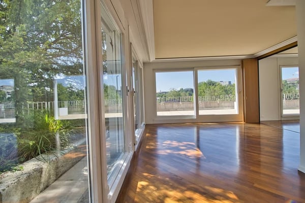 Charmant appartement de 2.5 pièces avec balcon à Bern 6