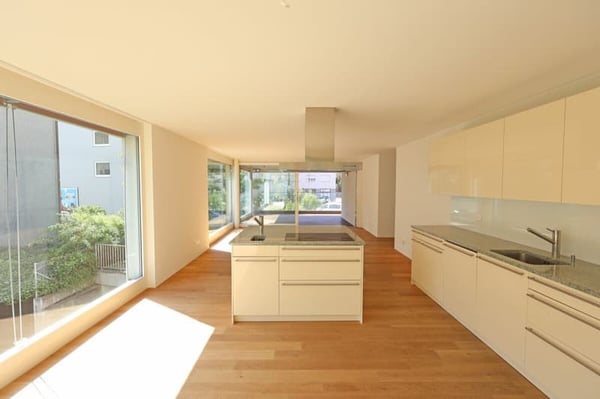 Geräumige 4.5-Zimmer-Wohnung mit Balkon in Zürich-Altstetten 11