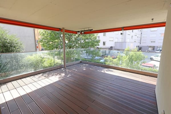Geräumige 4.5-Zimmer-Wohnung mit Balkon in Zürich-Altstetten 1