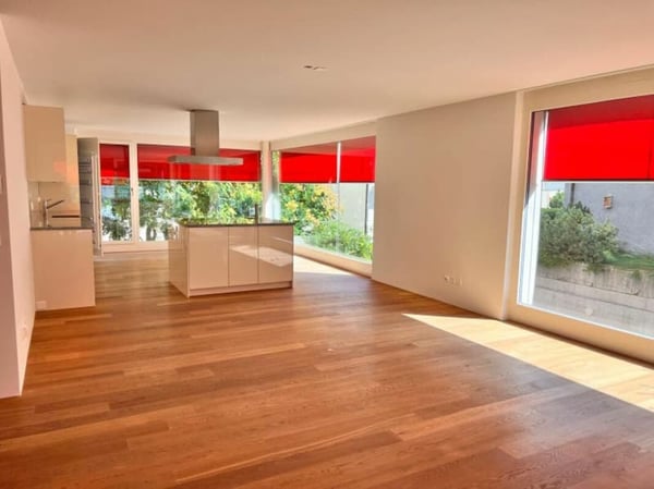 Geräumige 4.5-Zimmer-Wohnung mit Balkon in Zürich-Altstetten 5