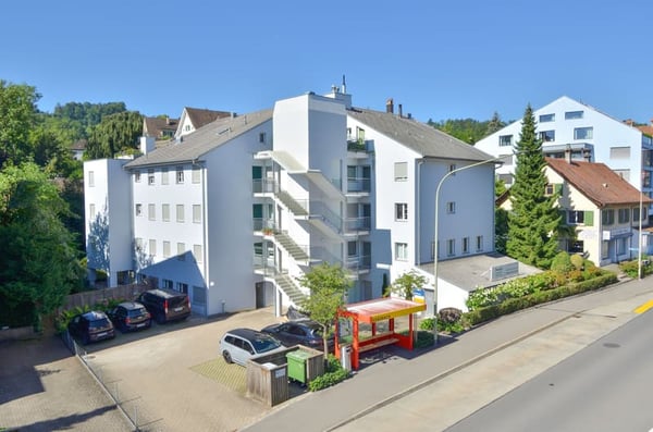 Zentrumsnahe 2½-Zimmer-Wohnung in Wädenswil 6
