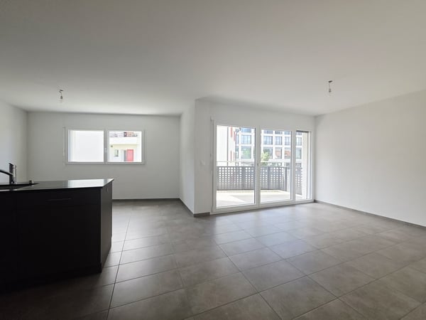 Appartement 2.5 pièces à CHF 2'520.-/mois charges comprises 4