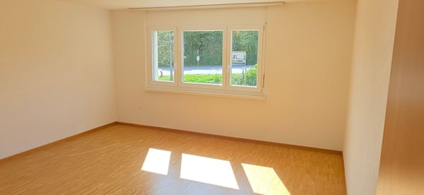 Gemütliche 1-Zimmerwohnung mit Balkon in Wiedlisbach 2
