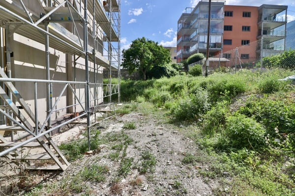 Saxon - Superbe 3.5 pces avec jardin privatif de 250 m2. 11