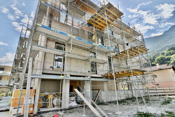 Saxon - Superbe 3.5 pces avec jardin privatif de 250 m2.