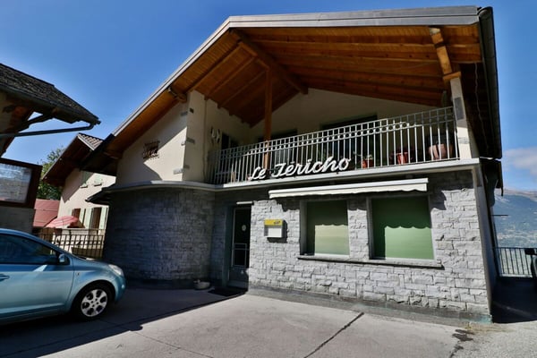 Fey - 2 Immeubles à transformer à 3 minutes d'Aproz. 3