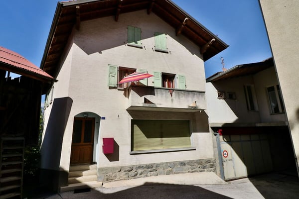 Fey - 2 Immeubles à transformer à 3 minutes d'Aproz. 11