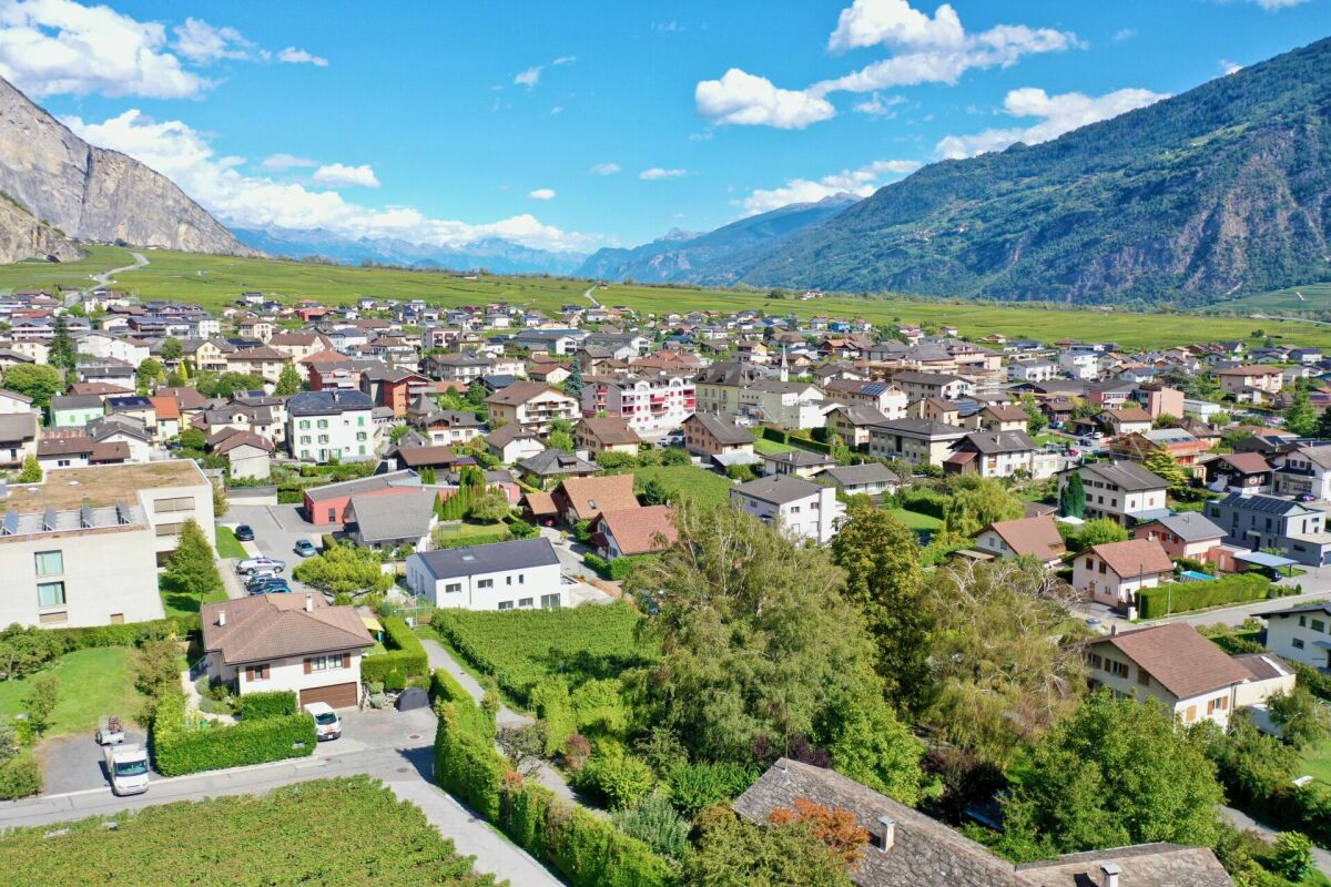 B - Les Coteaux de l'Arche - Attique  4.5 pces dans immeuble de 2 appartements