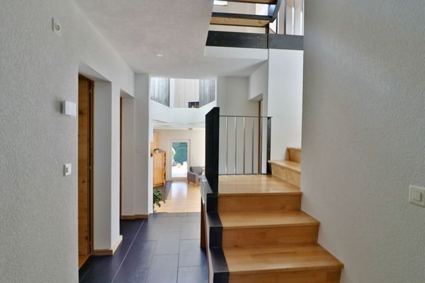 Exclusivité - Magnifique villa individuelle de 6.5 pces 100% autonome en énergie. 2