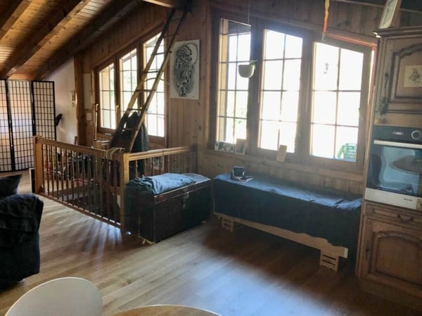 Appartement avec cachet de 2.5 pces. 4