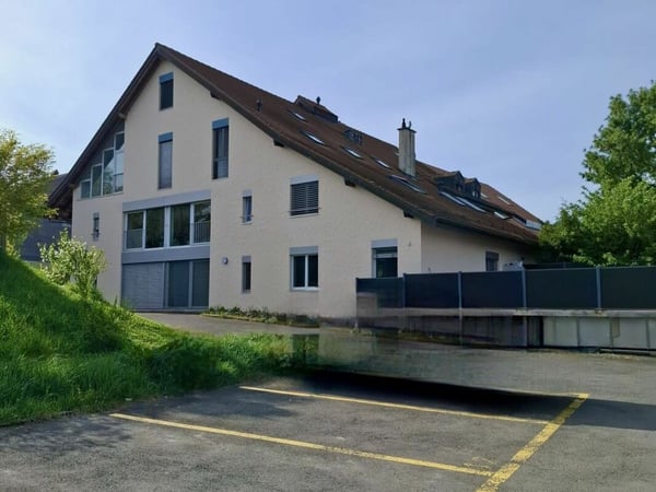 4.5 PIÈCES LUMINEUX DANS UN CADRE BUCOLIQUE - PETITE PPE DE 6 LOTS 10
