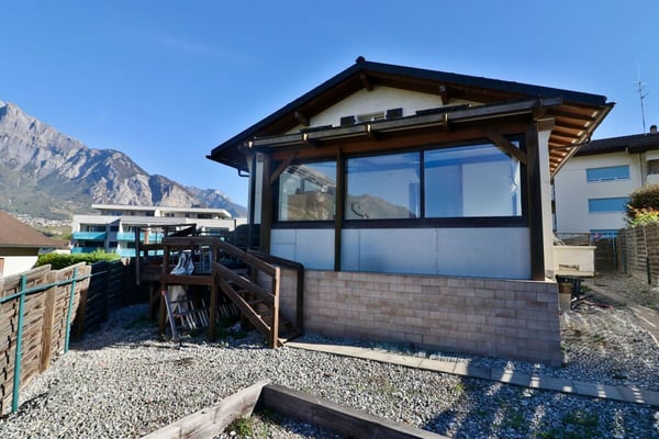 Maison 6.5 pces avec veranda, terrasse et sous-sol 2