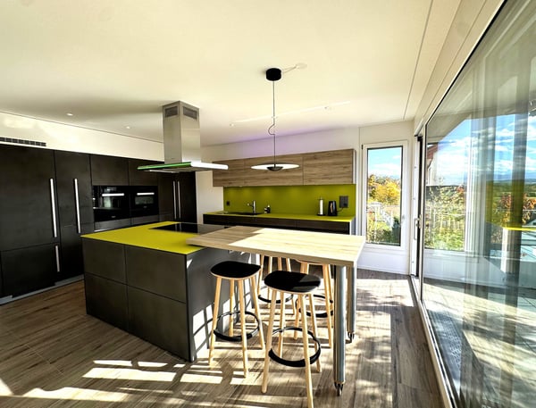 Möblierte 1.5-Zimmer-Wohnung mit  loftartigem Wohnbereich und rundum Aussicht in Uster 6