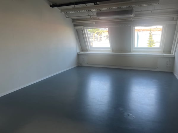 Gewerbe in Wangen SZ Geeignet als Atelier, Büro, Praxis 9