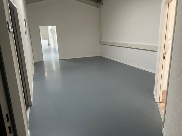 Gewerbe in Wangen SZ Geeignet als Atelier, Büro, Praxis 8