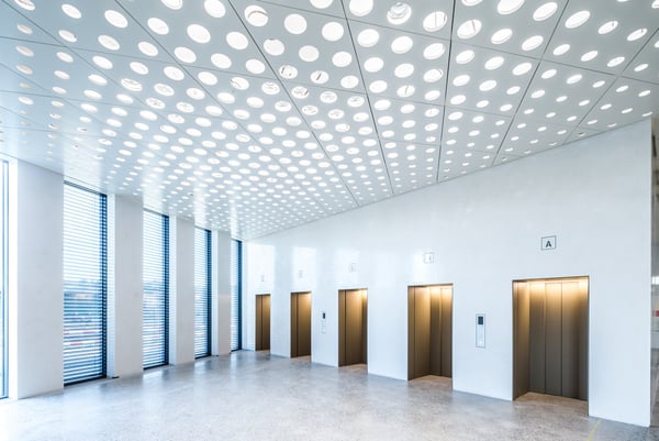 Hochwertige Büroflächen im Grosspeter Tower 2