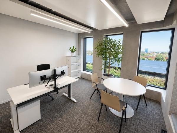 Hochwertige Büroflächen im Grosspeter Tower 7