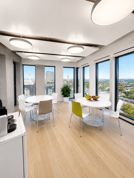 Hochwertige Büroflächen im Grosspeter Tower 5